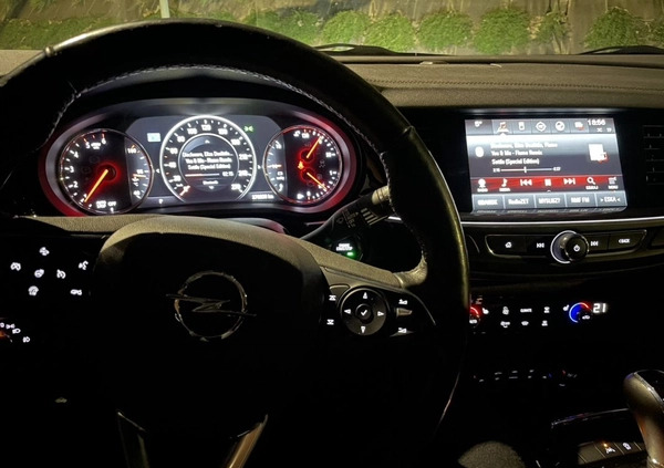 Opel Insignia cena 49500 przebieg: 378000, rok produkcji 2018 z Bytów małe 497